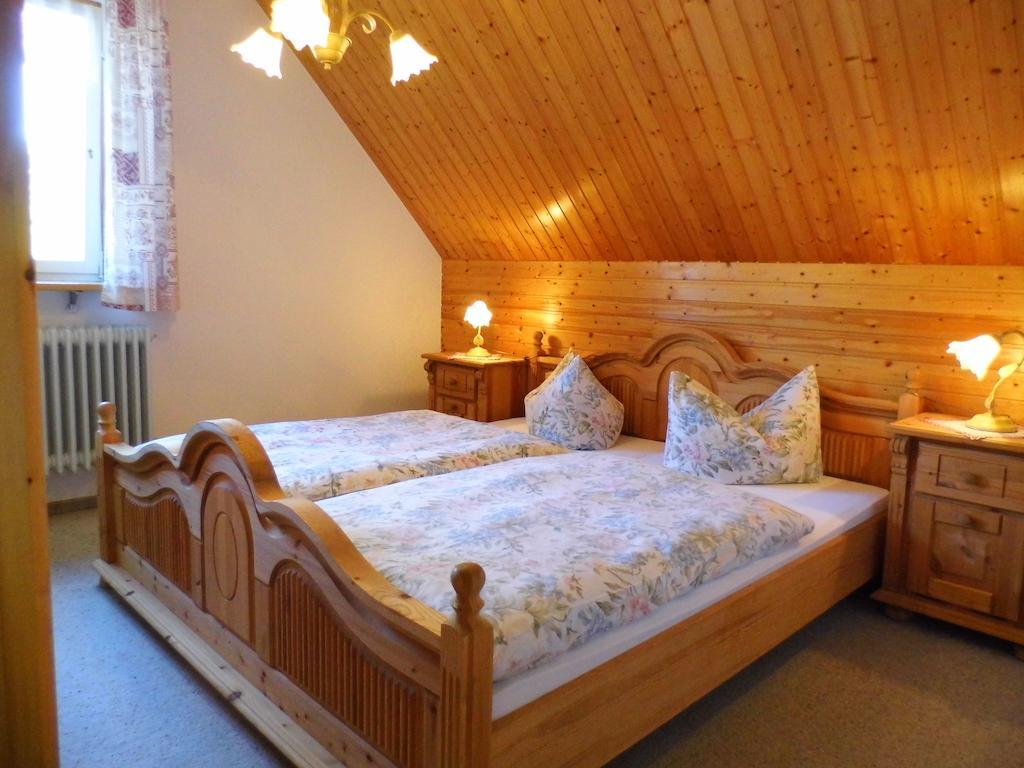 Ferienwohnung Schwarzwaldhof Titisee-Neustadt Room photo